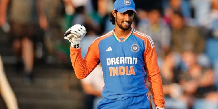 तिलक वर्मा ने रचा इतिहास, विराट कोहली का महारिक़ॉर्ड को तोड़ विश्व क्रिकेट में मचाई खलबली