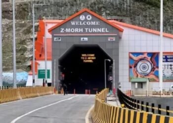 कश्मीर के सोनमर्ग में PM मोदी ने किया Z टनल का उद्घाटन, बोले- यह मोदी है, वादा करता है तो निभाता है