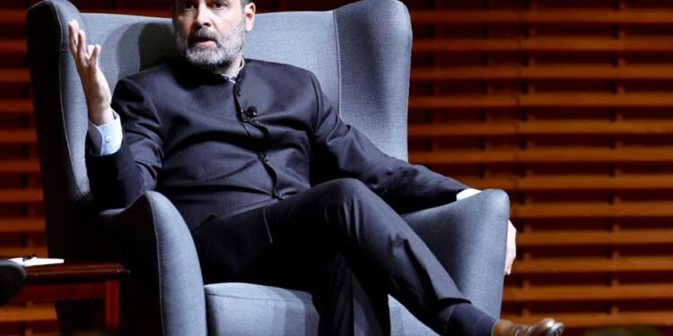 ‘आरएसएस के एजेंडे को आगे बढ़ाने का प्रयास’; यूजीसी नियमों के मसौदे के विरोध में उतरे राहुल