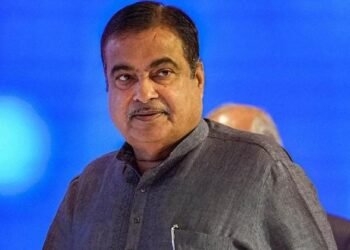 मैं तो नदी में प्लेन उतारने की बात कर रहा था…; यमुना की सफाई पर गडकरी ने बताया पूरा प्लान