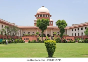 लोगों को परजीवी मत बनाइए… मुफ्त की ‘रेवड़ियों’ पर जानिए सुप्रीम कोर्ट ने आज क्या क्या कहा