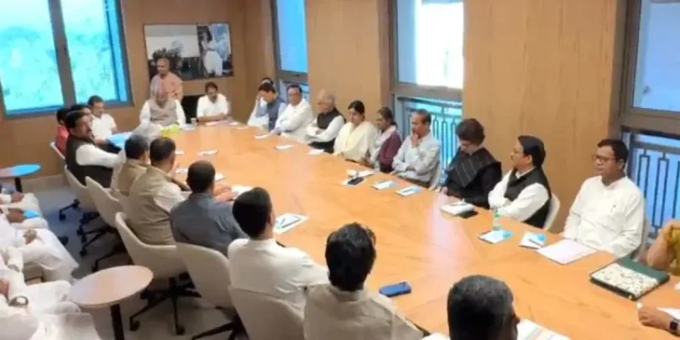 कांग्रेस अपने जिलाध्यक्षों को देगी ये खास पावर, जानें क्या है पार्टी का पूरा प्लान