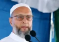 असदुद्दीन औवेसी ने वक्फ बिल को सुप्रीम कोर्ट में दी चुनौती, बताया असंवैधानिक